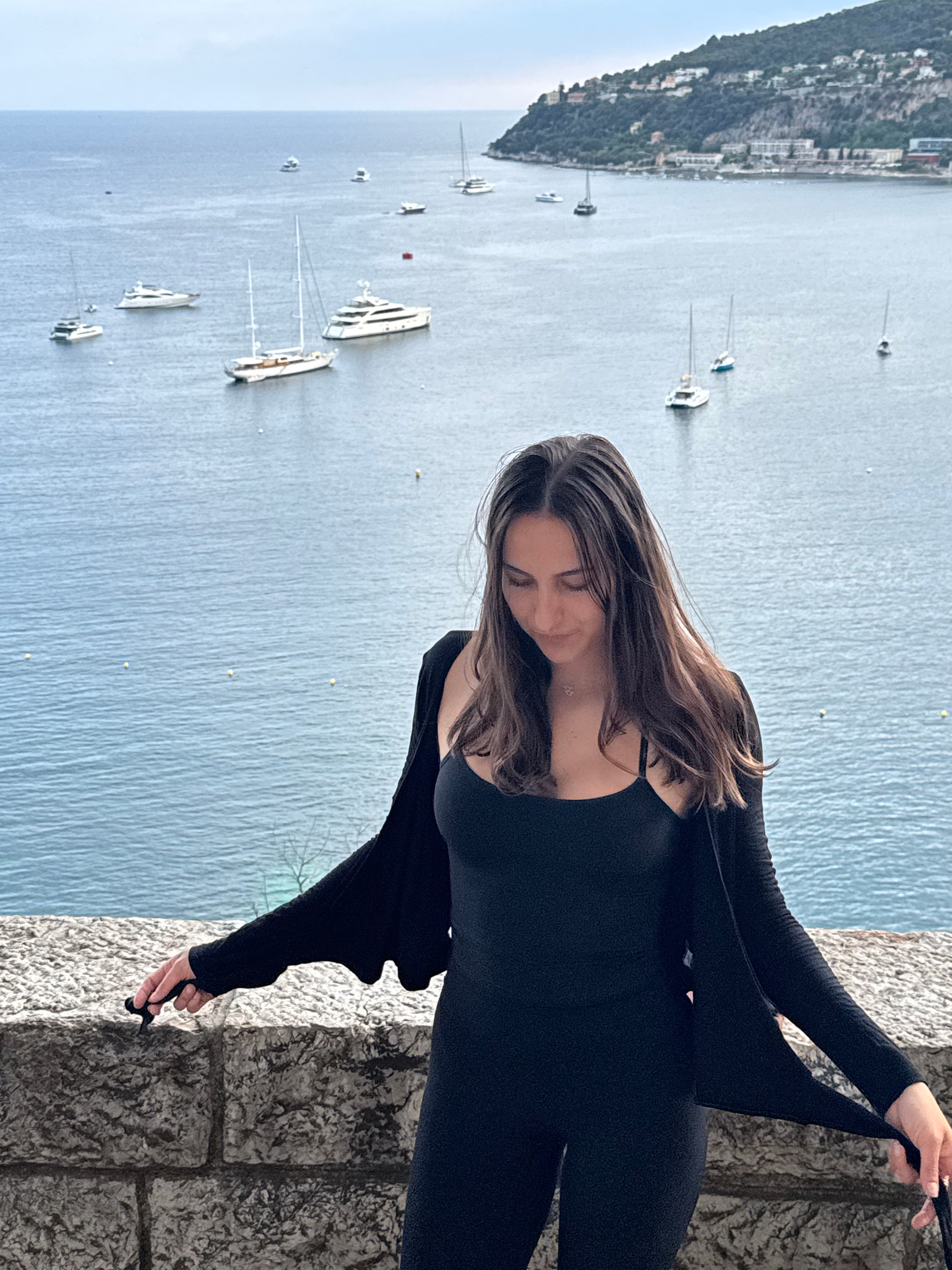 Cache-Cœur Blanc Femme | Élégance, Confort & Style Minimaliste