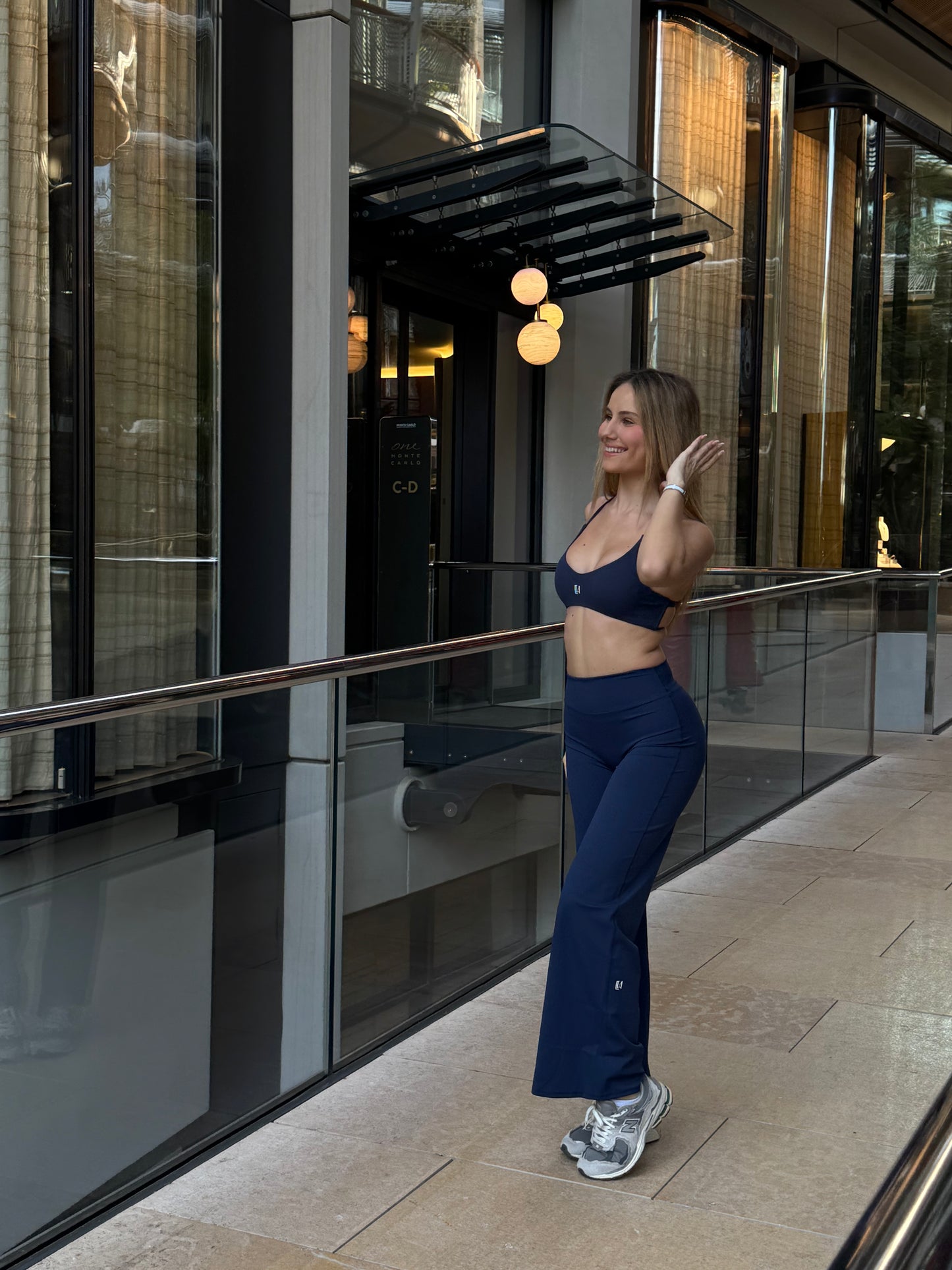 Ensemble SeamlessSolution™ Bleu Foncé - Brassière et Legging Flair NAVYBLUE