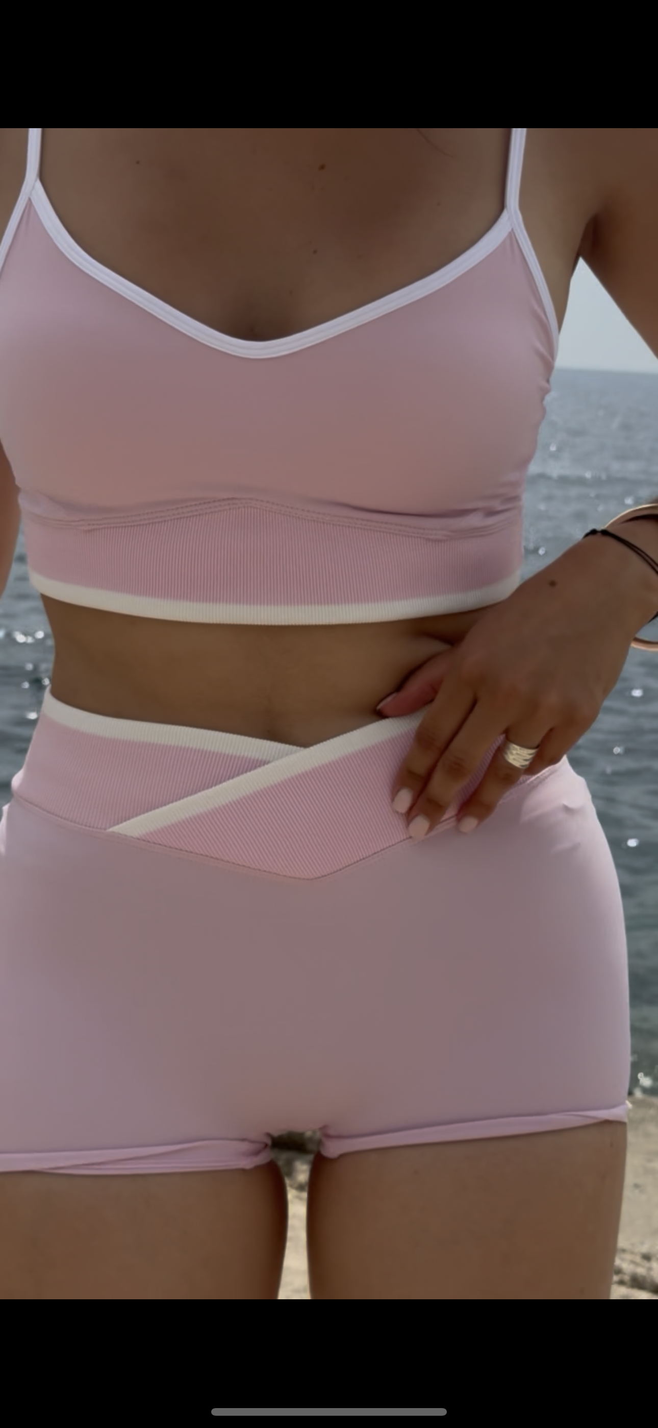 Ensemble Brassière et Short "Las Dinas" maintien sport