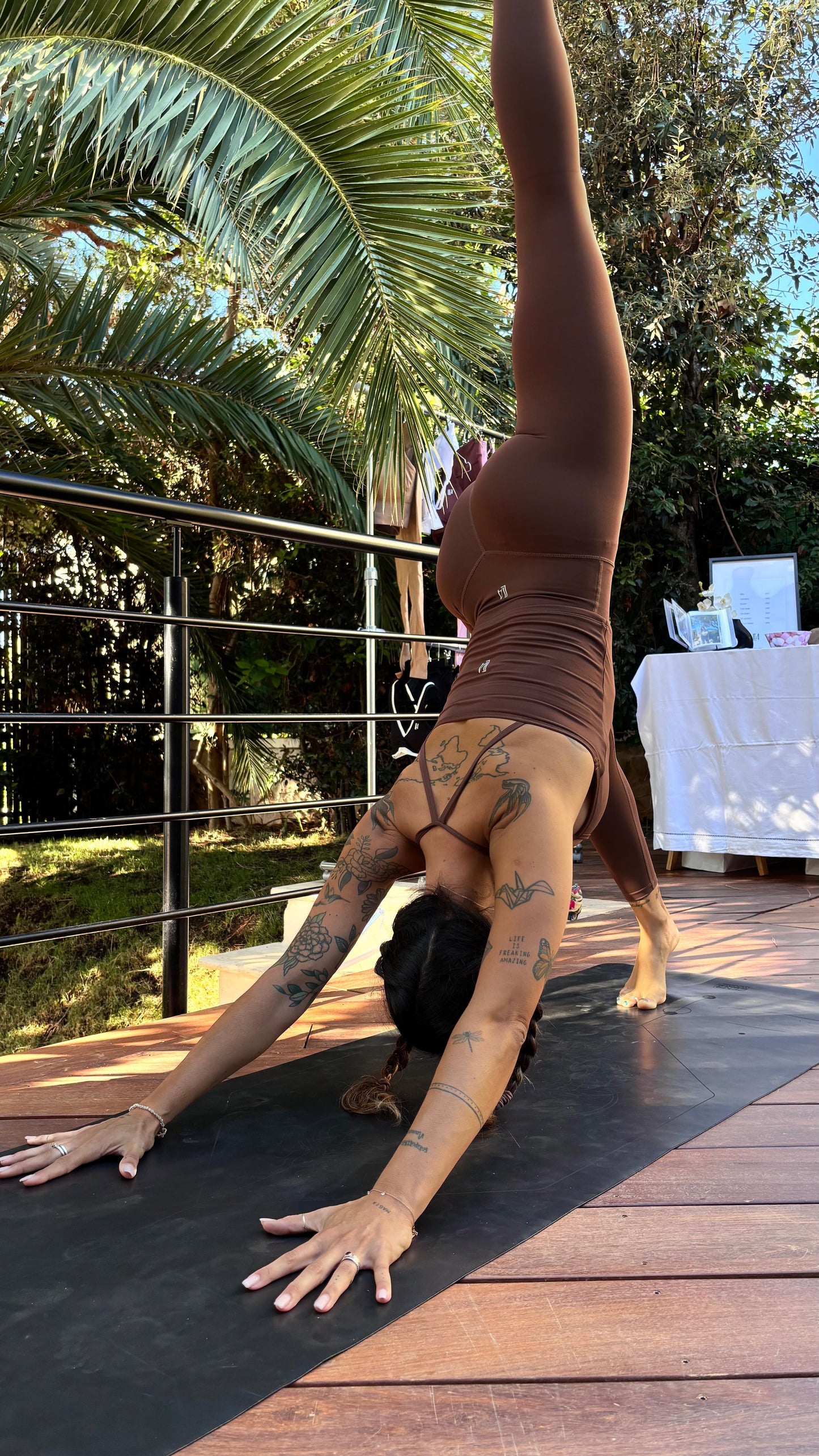 LEGGING DE YOGA Signature- "MARA" MARRON